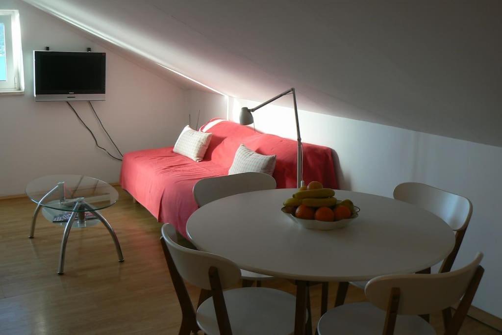 Smiley Apartment With A Million Dollar View Đảo Korčula Ngoại thất bức ảnh
